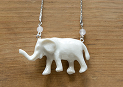 Vol. Elefante / Elephant Vol.