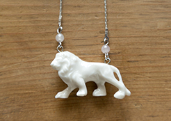 Vol. León / Lion Vol.